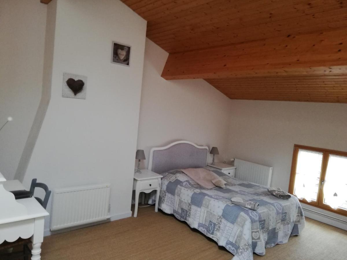 Bed and Breakfast Les Chenets Chenay  Exterior foto