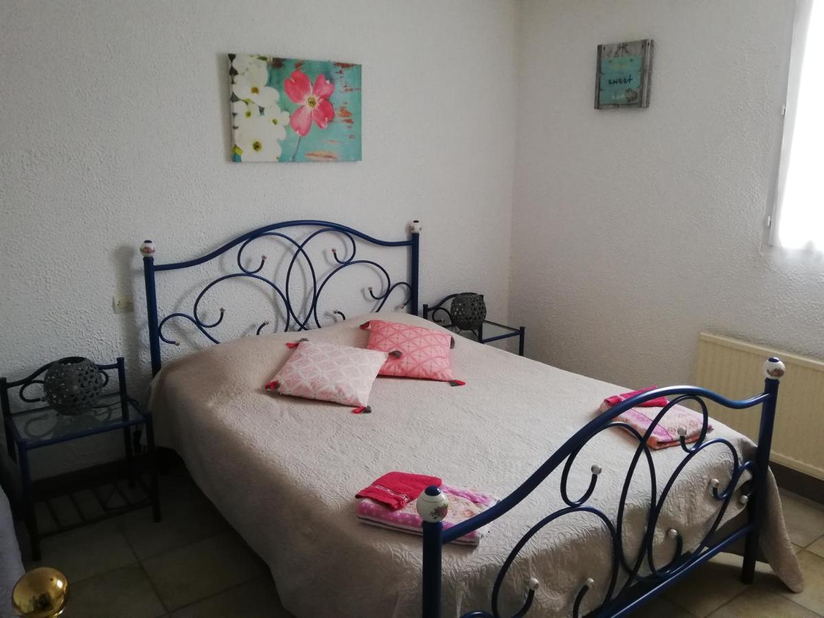 Bed and Breakfast Les Chenets Chenay  Exterior foto