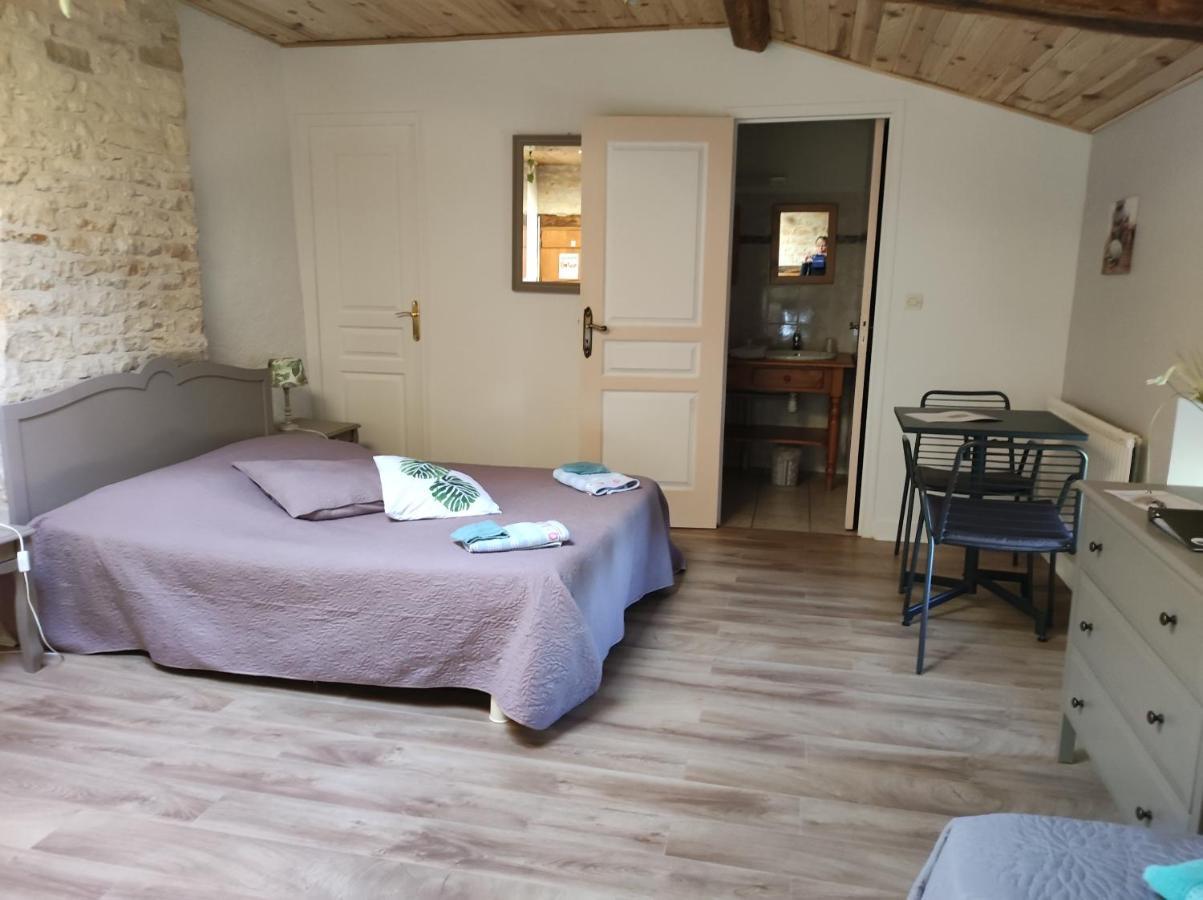 Bed and Breakfast Les Chenets Chenay  Exterior foto