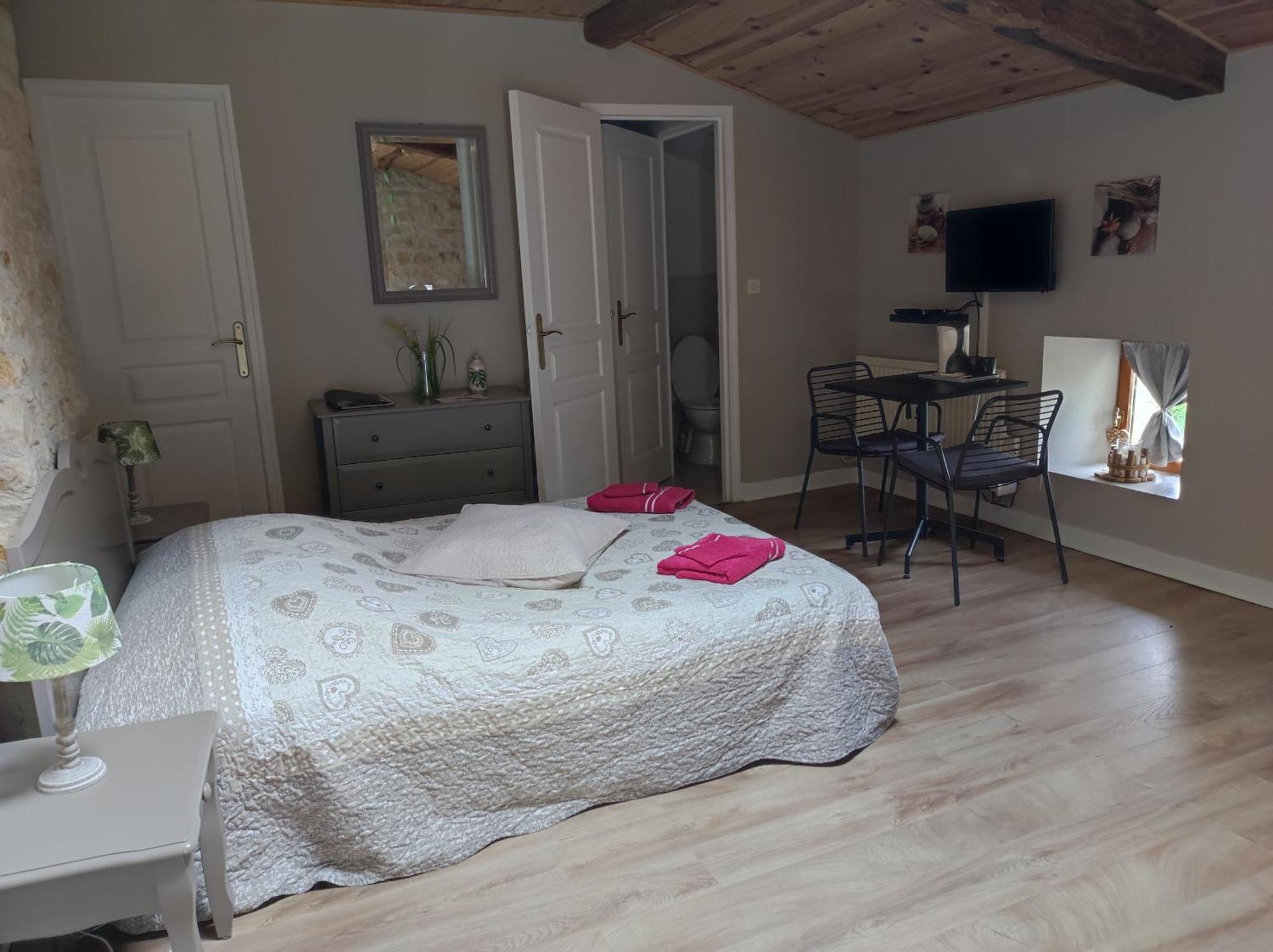 Bed and Breakfast Les Chenets Chenay  Exterior foto